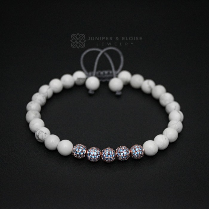 White Beaded Bracelet with Aquamarine Spacer Beads